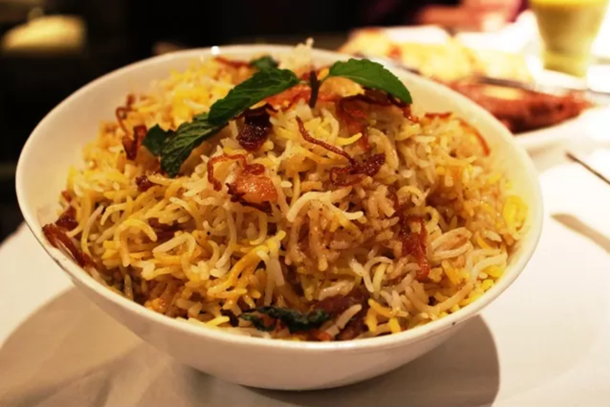 Lucknowi Dum Biryani